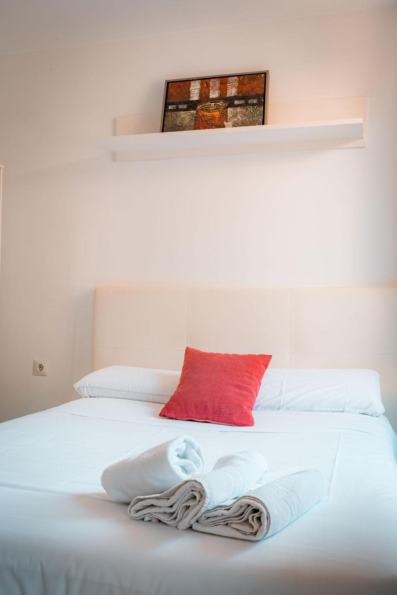 Qh Elvira Apartment Granada Bagian luar foto