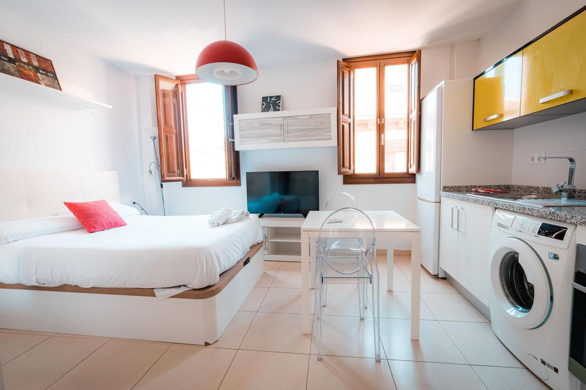 Qh Elvira Apartment Granada Bagian luar foto