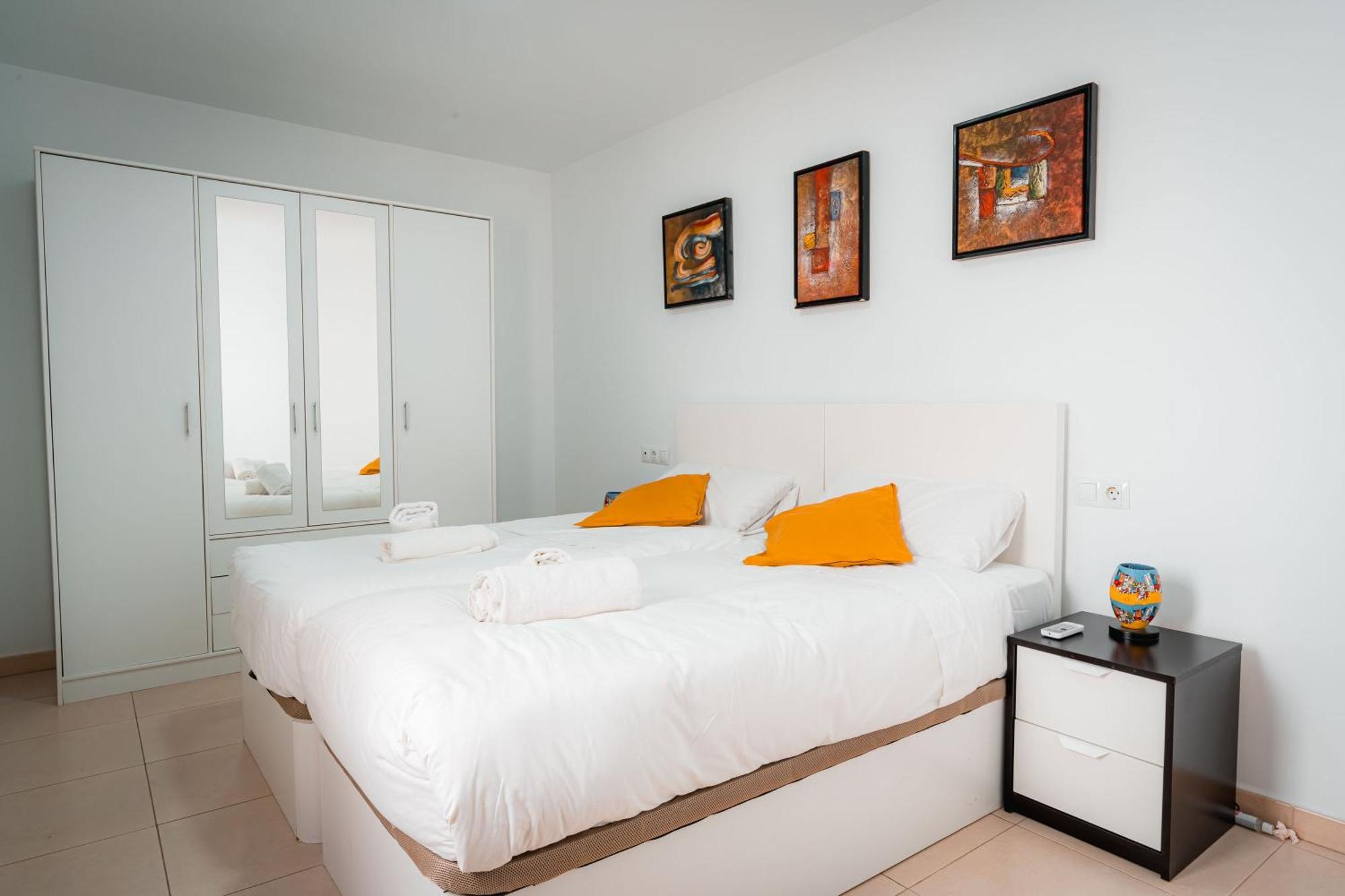 Qh Elvira Apartment Granada Bagian luar foto