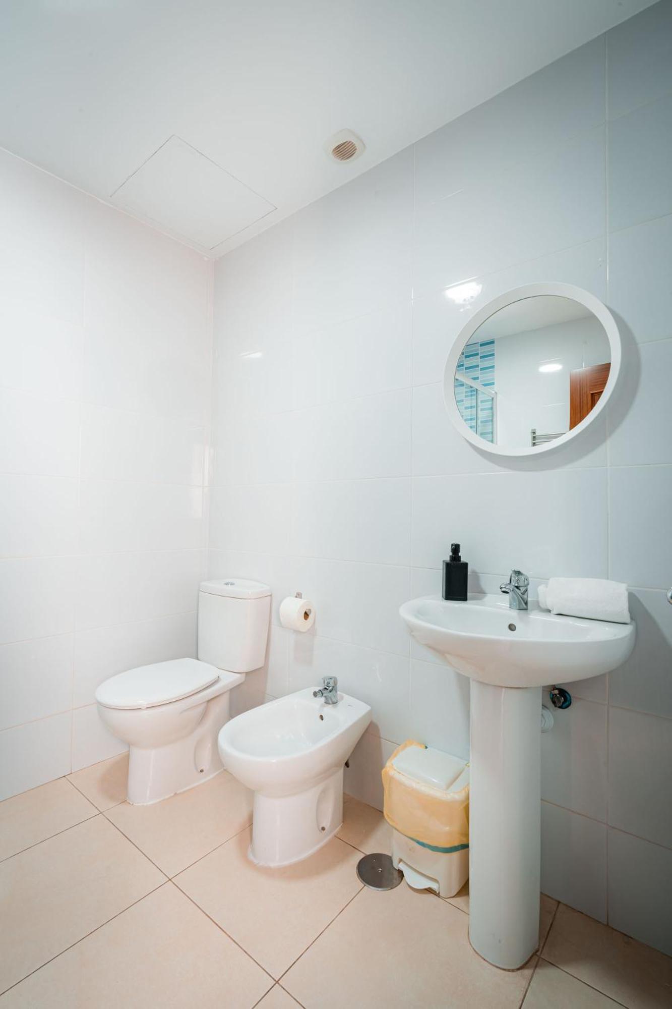 Qh Elvira Apartment Granada Bagian luar foto