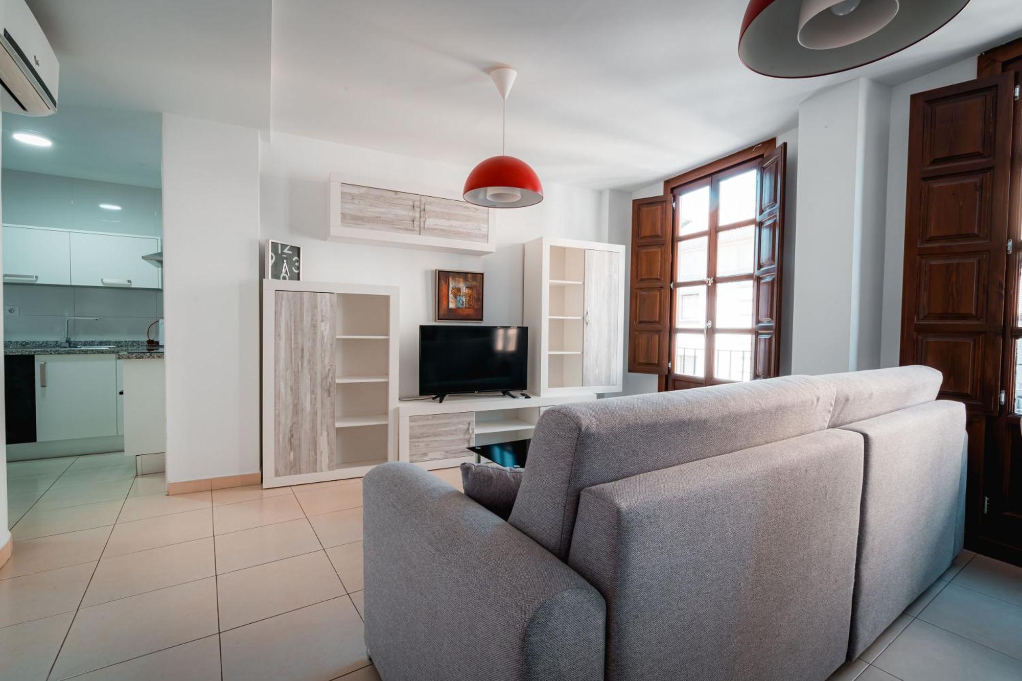 Qh Elvira Apartment Granada Bagian luar foto