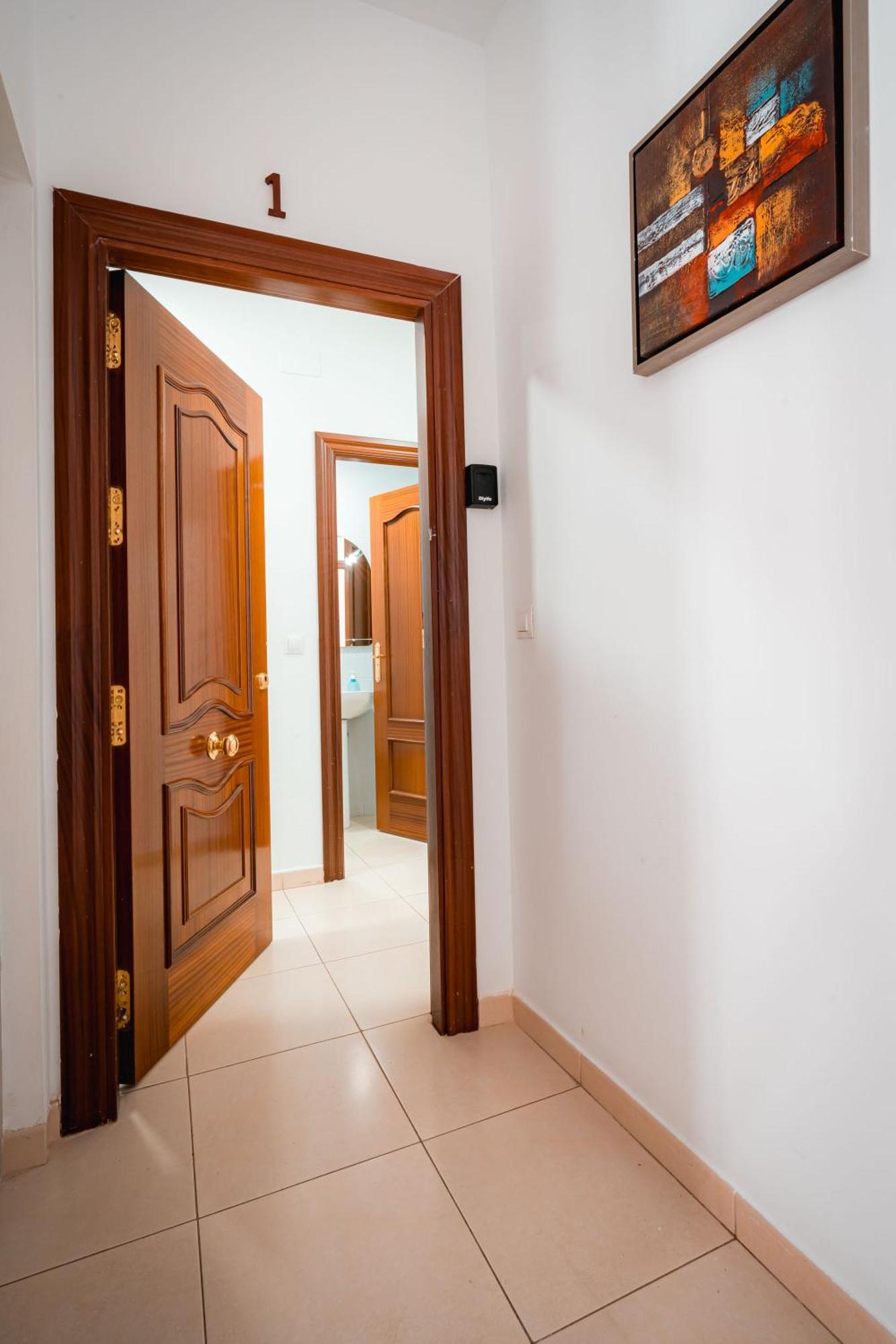 Qh Elvira Apartment Granada Bagian luar foto