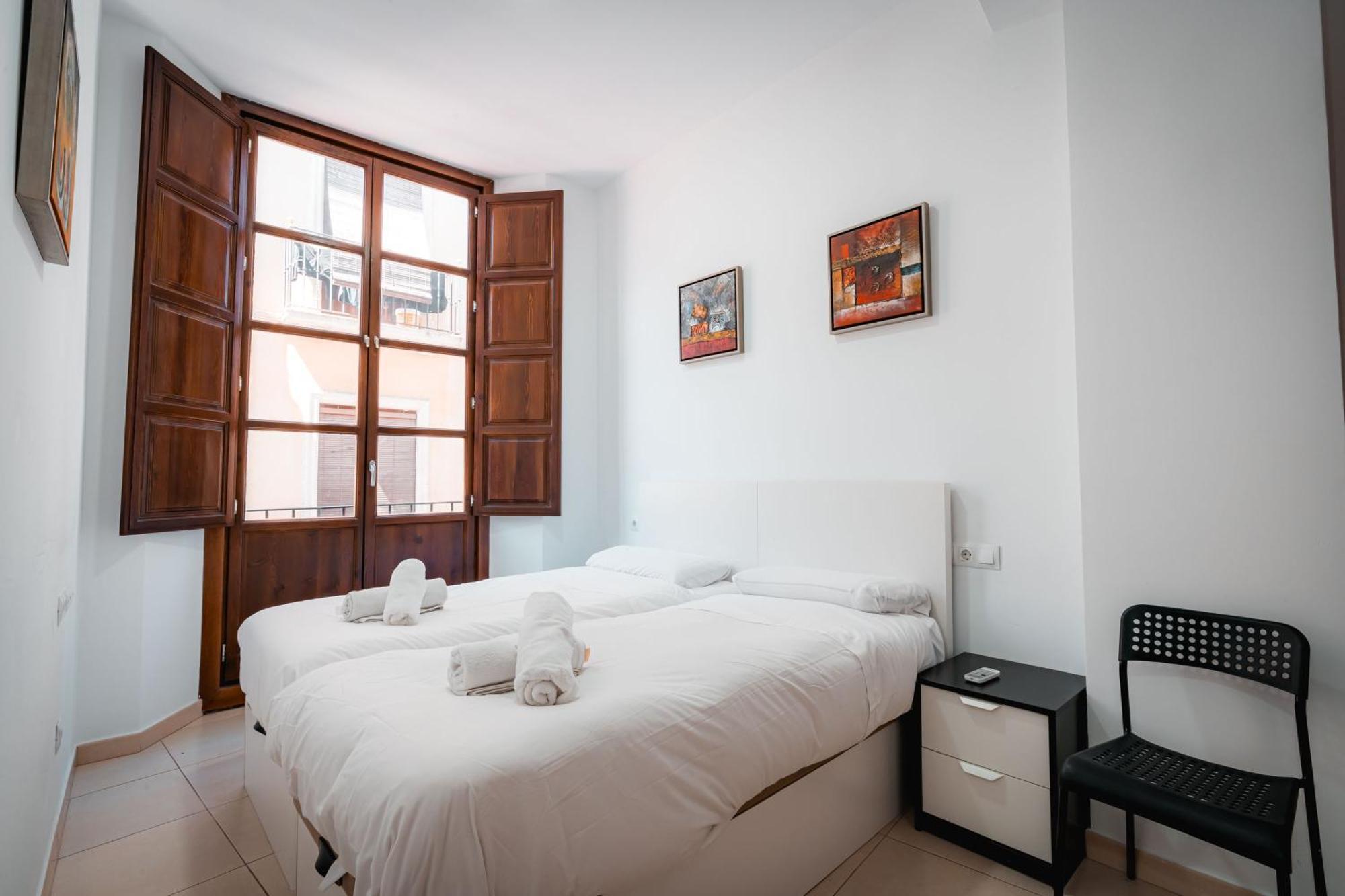 Qh Elvira Apartment Granada Bagian luar foto